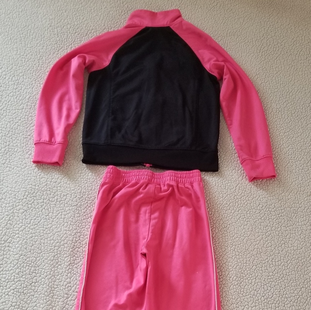 Athletic Set - Picture 2 of 2